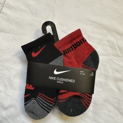 Nike Cushioned Unisex Kids Ankle Sicks 7c -10c Black Gray Res