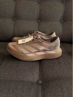 ADIZERO EVO SL  Size M9.5/ W11