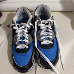 Nike  boys shoes 5.5 years