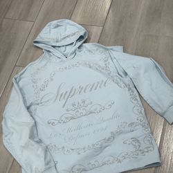 BLUE SUPREME HOODIE 