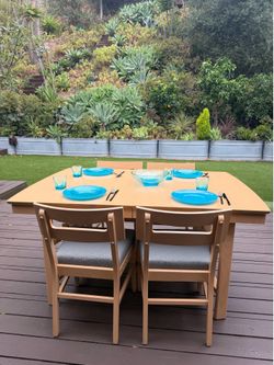 Mid-century modern dining room table