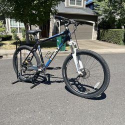 Giant Mountain Bike