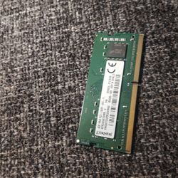 4gb Kingston DDR4 laptop RAM