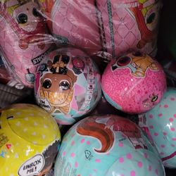LOL SURPRISE  BALLS