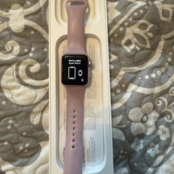 Series 3 Apple Watch Rose Gold 38mm