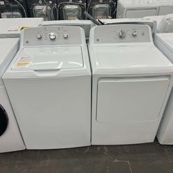 GE 4.3 cu. ft. Top Load Washer & 7.2 cu. ft. vented Gas Dryer 
