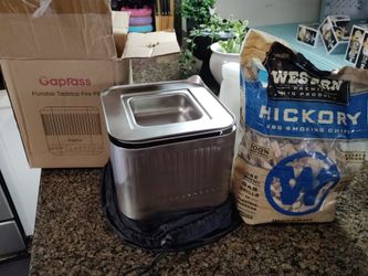 Table Top Fire Pit, Smoker, Stove. Low Odor, Low Smoke. Brand New in Box with a bag of Wood Chips