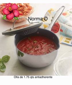 Olla de 1.75 qts con antiadherente nueva en su caja 🌺 princess house 🌺