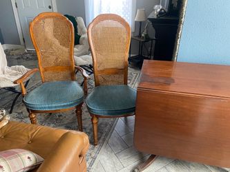 Vintage wooden drop leaf table