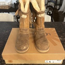 Women’s Ugg Boots Size 8