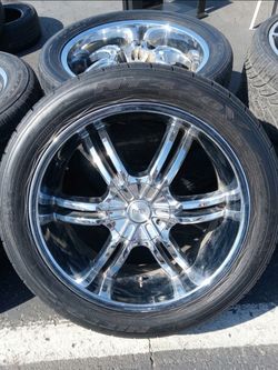 Niche Chrome Wheels with Nitto Tires Set