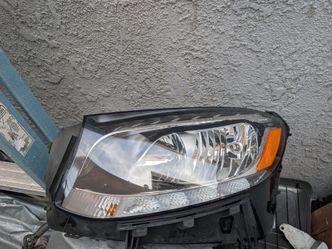 2018 2017 2019 mercedes glc halogen headlight left