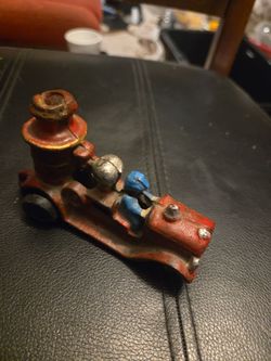 vintage horse-drawn steam fire pumper toy