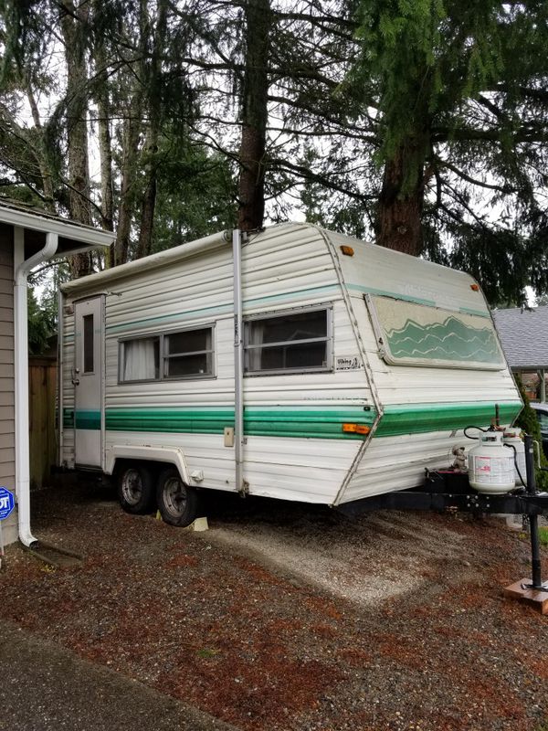 18' 1981 Wilderness travel trailer for Sale in Bonney Lake