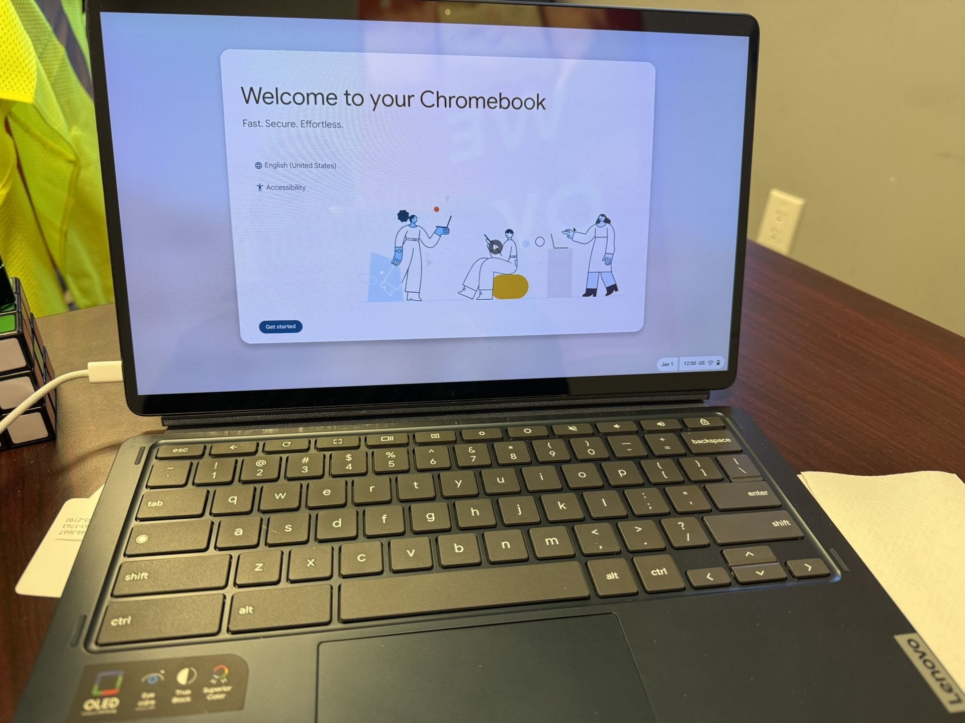 Lenovo IdeaPad Duet 5 Chromebook