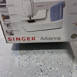 Singer Advance 