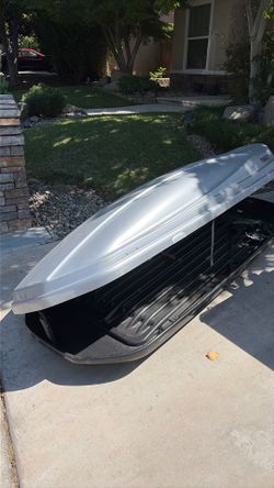 Thule rooftop cargo carrier
