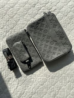 Louis Vuitton Trio Messenger