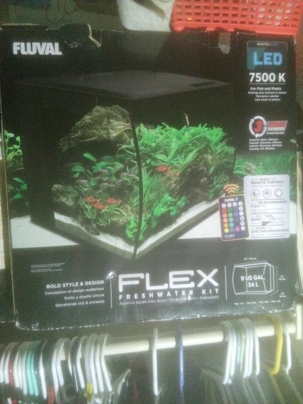 New In Box Complete Flex Fish Tank