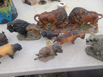 Buffalo sculptures