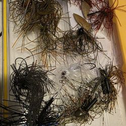 10 Jigs Amd Chaterbaits 