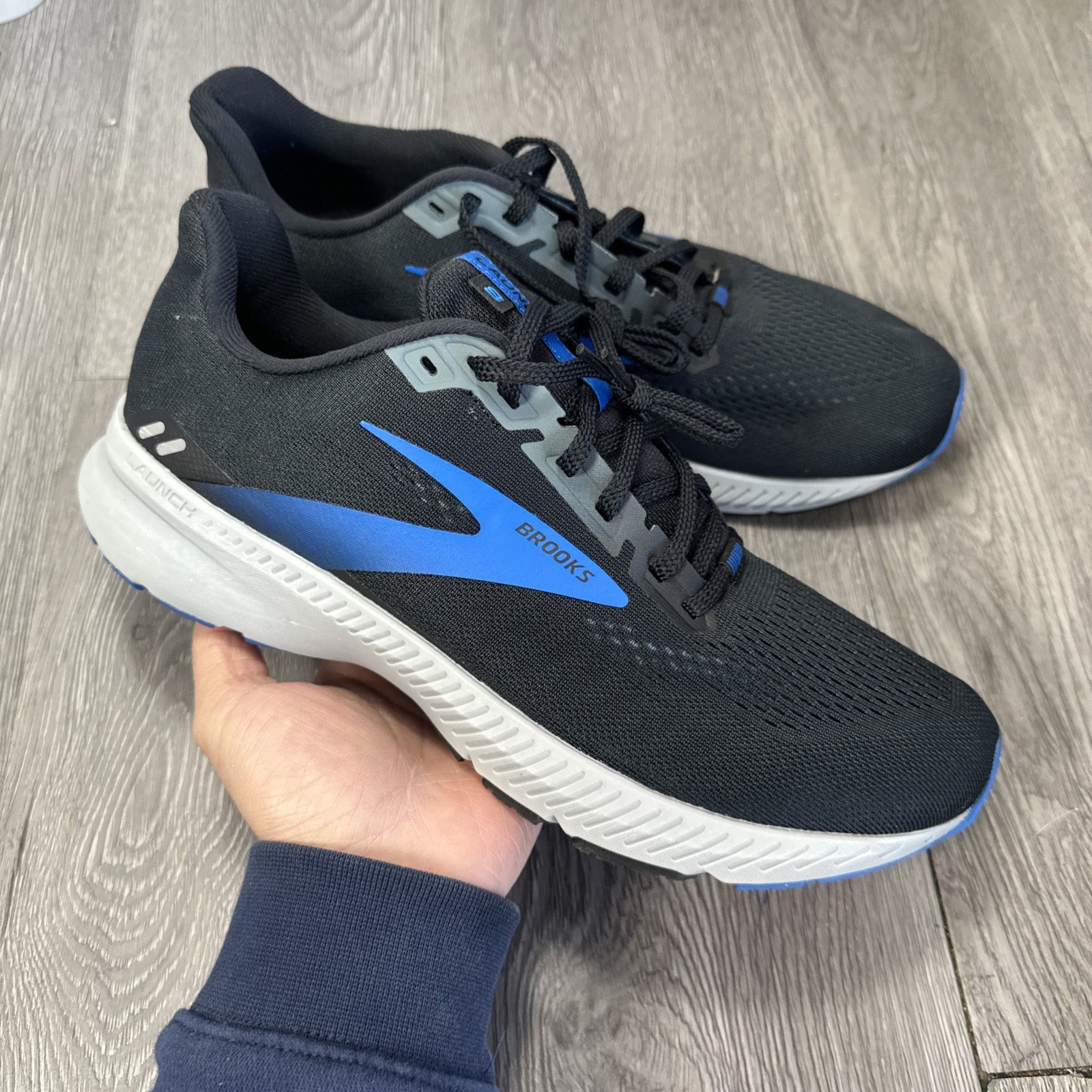 brooks shoes brooks launch banana