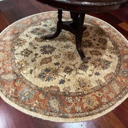 6 Ft Round Rug