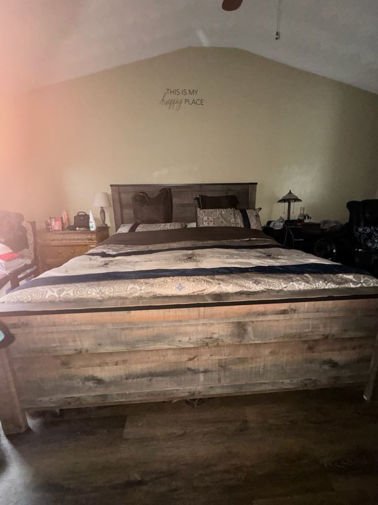 KING SIZE BEDROOM SET