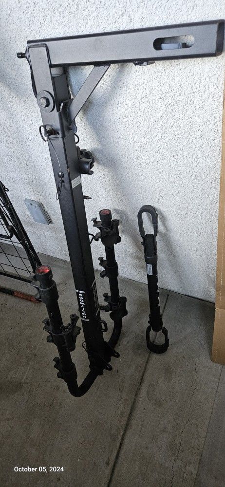 3-Bike Hitch Mount Rack, 2-Inch Receiver (Hollywood HR300)