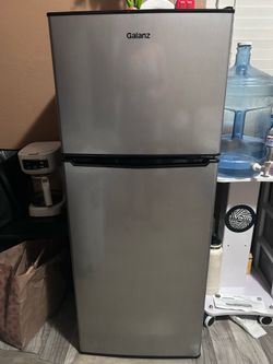 Mini Fridge with Freezer