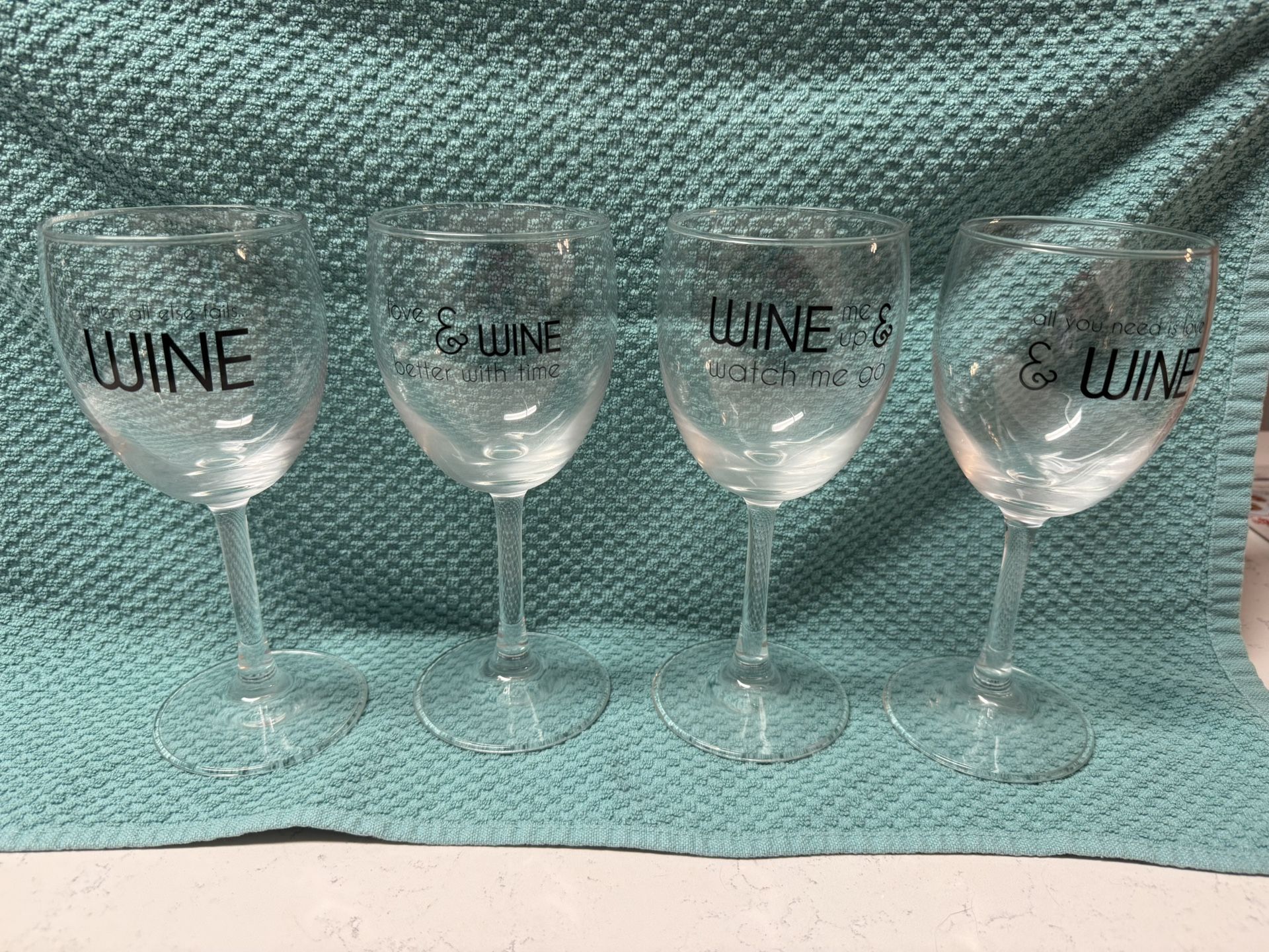 Wine Glasses With Quotes Set