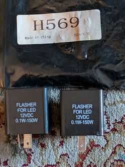 2 PIN AUTOMOTIVE FLASHER RELAYS FOR  L. E. D.  CONVERSIONS