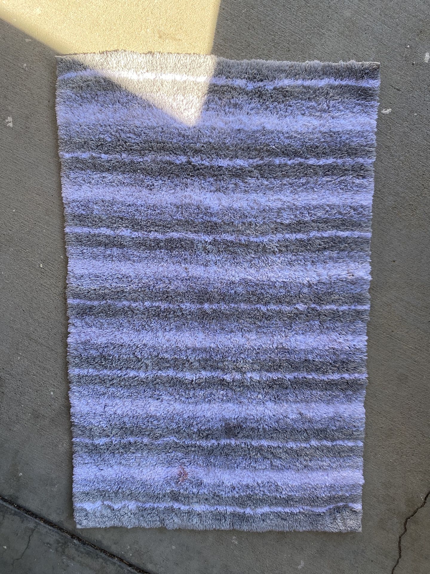 Bath Rug/Mat Grey & White