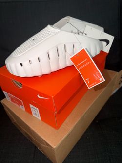 Women Nike mind 001