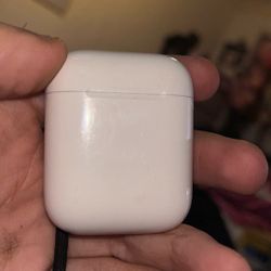 Air Pods Just Need To Be Clean 🧼 