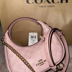 Coach PINK