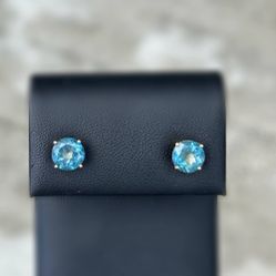 14k solid yellow gold stud aquamarine stones 3.50CTW earrings 2.00g