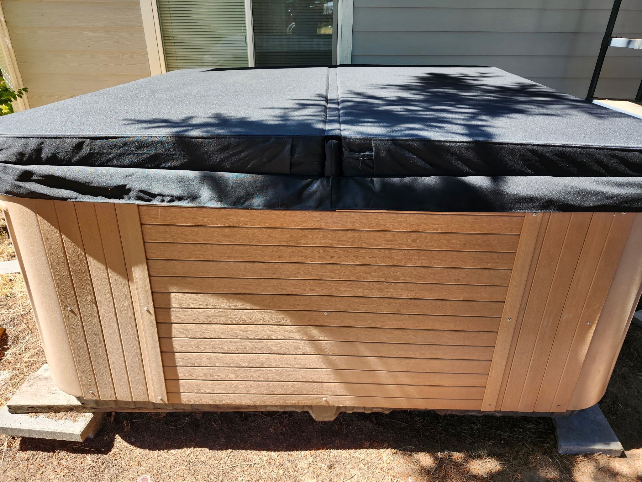 Hot Tub Jacuzzi For 6 People 