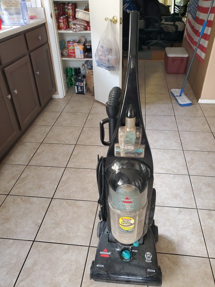 Bissell 12 Amp Vacuum Cleaner