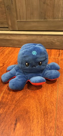 TeeTurtle Reversible Octopus Plushie Blue + Red