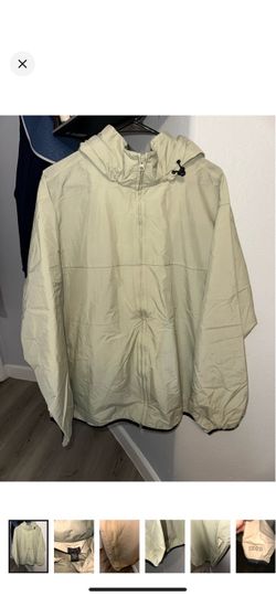 IZOD Men’s Light Green Zip-Up Windbreaker Jacket
