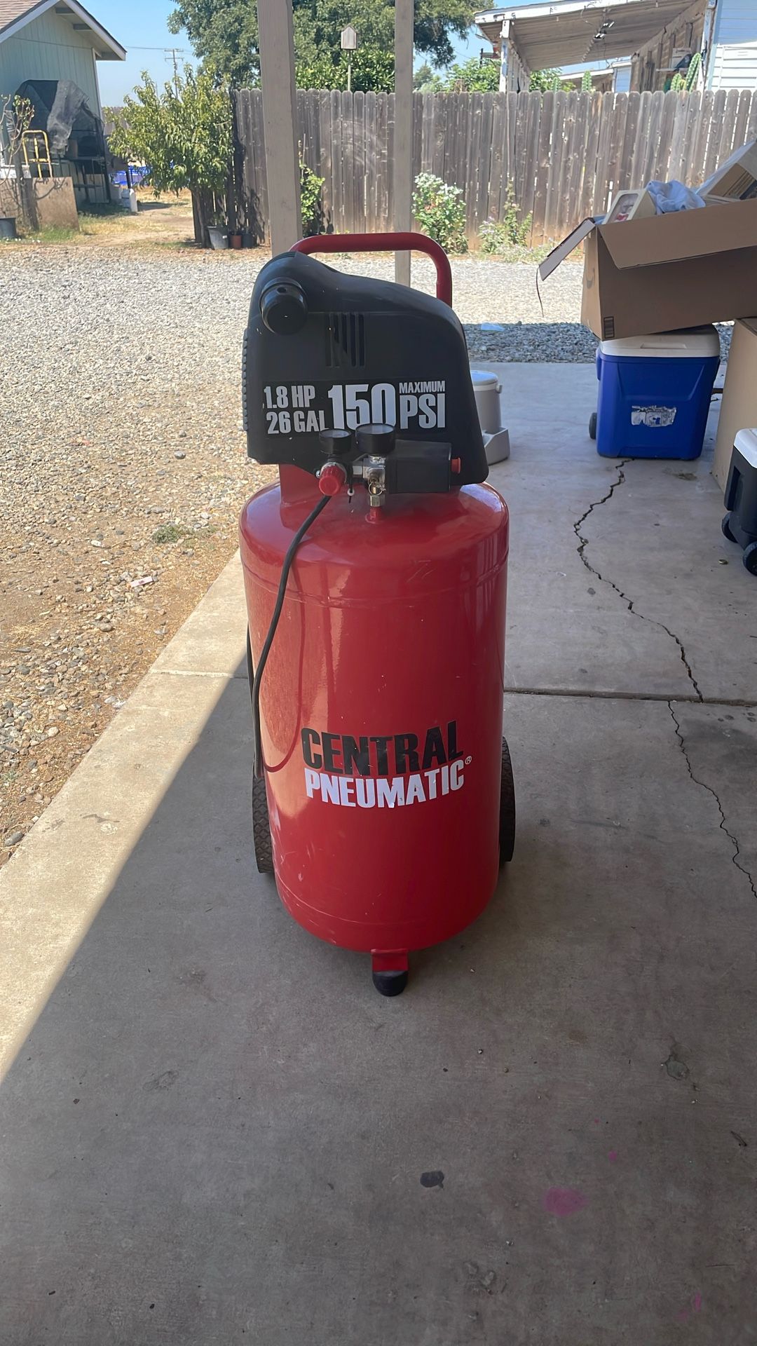 Central Pneumatic 26 Gallon 1.8 HP 150 PSI Oil-Free Air Compressor