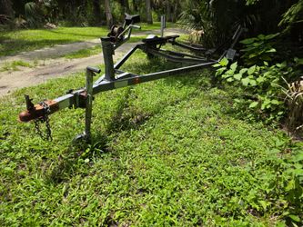 Boat trailer