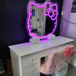 New Hello Kitty Bluetooth Speakers LED Mirror Come Visit Our Store In Paramount