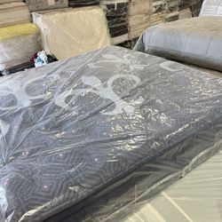 💥King Mattress Stearns And Foster Lux Estate Medium Pillowtop 💥