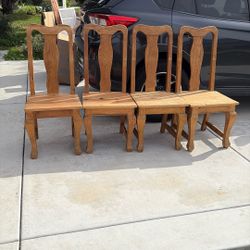FREE 4 Chairs 