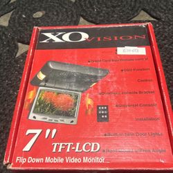 Xo Vision 7” LCD Mobile Video Monitor