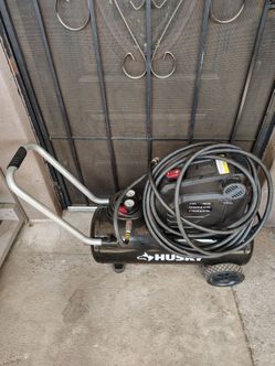 Husky 8 Gal. 150 PSI Portable Electric Oil-Free Air Compressor | Compresor De Aire