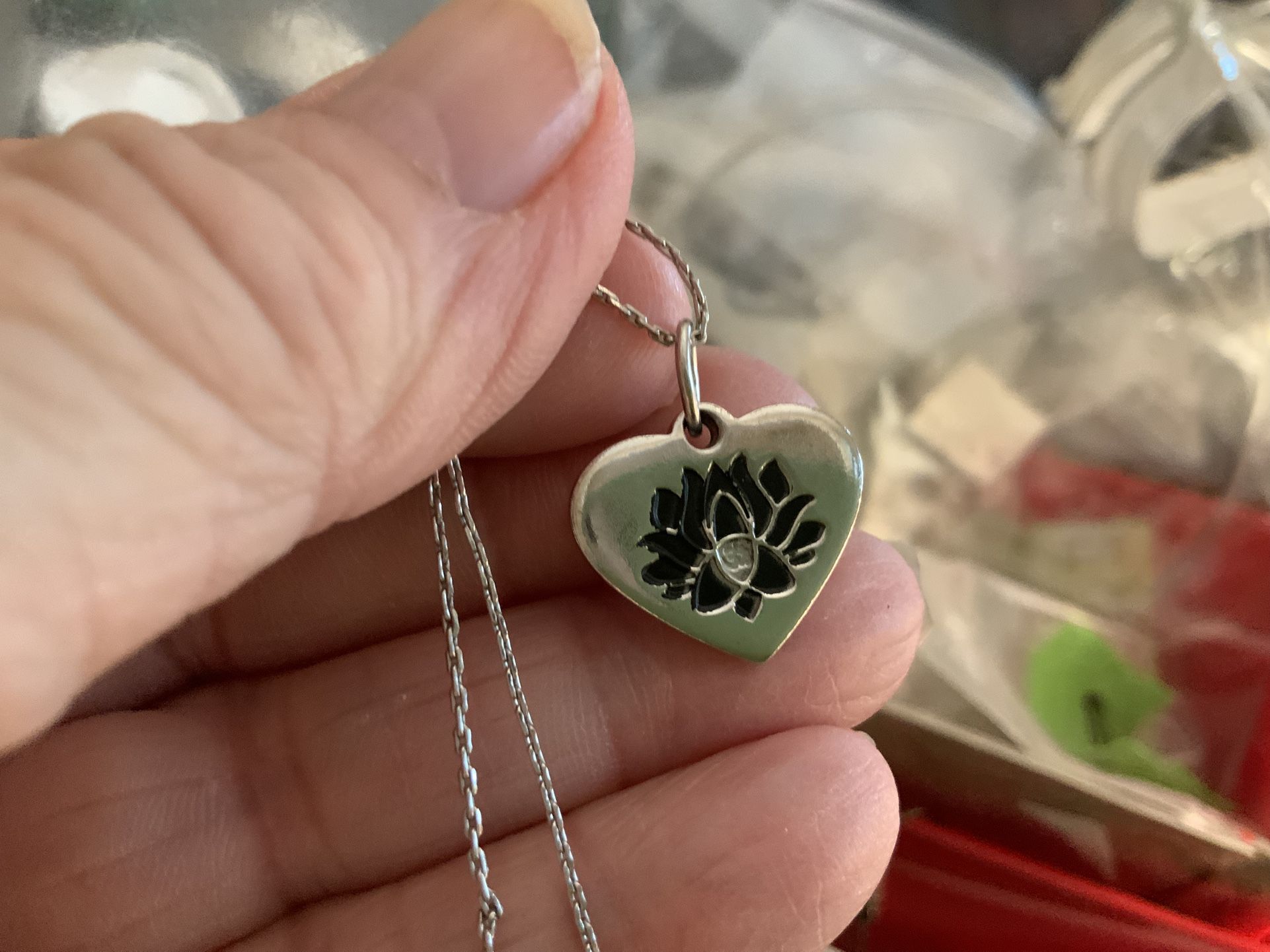 Lotus Peace Heart Neck;ace