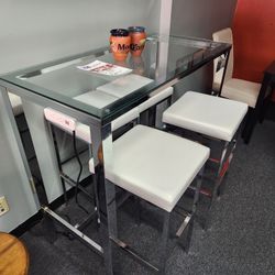 🚨FREE DELIVERY ONLINE SALE🚨PUB TABLE WITH.4 STOOLS